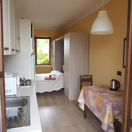 La Vigna Del Parroco-2- Serralunga d'Alba