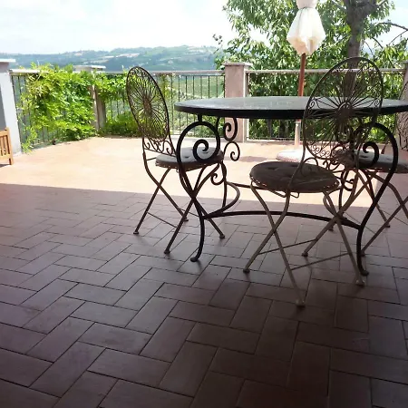 La Vigna Del Parroco-2- Διαμέρισμα Serralunga d'Alba